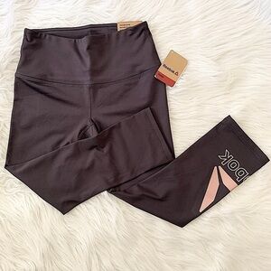 REEBOK Women’s Capri High Rise Smoky Volcano Leggings Size XS NEW WITH TAGS NWT